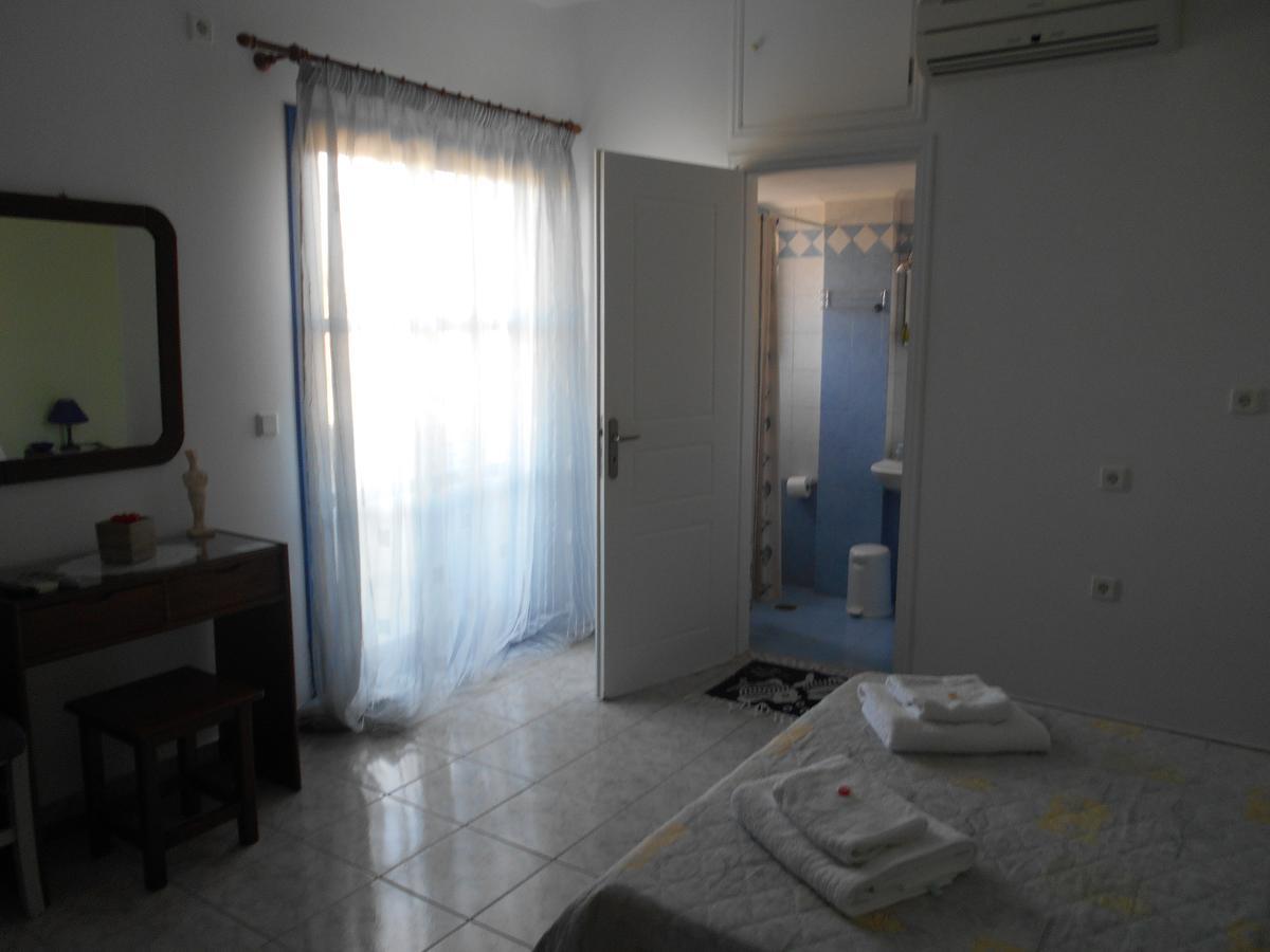 Antonis Rooms 아다마스 외부 사진
